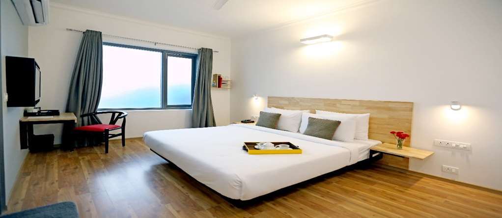Oyo Townhouse 018 Medanta Hotell Gurgaon Rom bilde