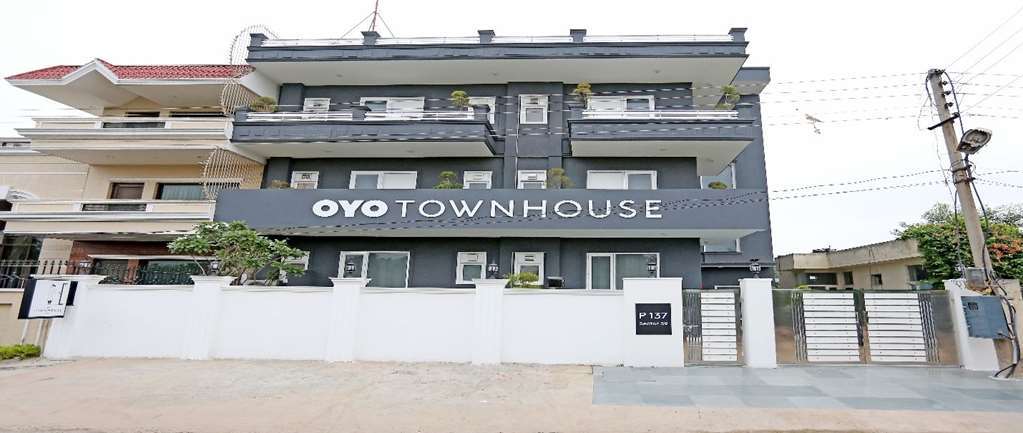 Oyo Townhouse 018 Medanta Hotell Gurgaon Fasiliteter bilde